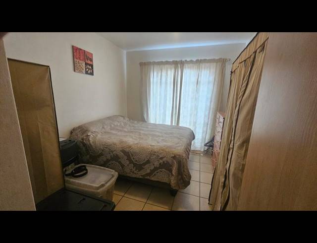 2 BEDROOM TOWNHOUSE FOR SALE IN BRENTWOOD PARK